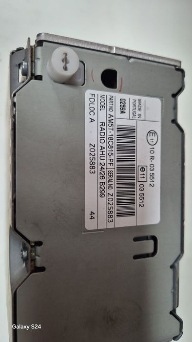 Sistema multimédia rádio Ford