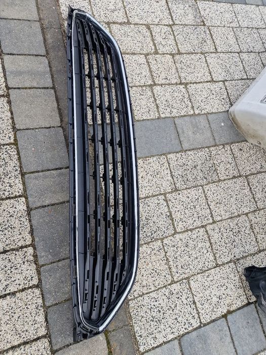 Atrapa  zderzaka ford  S-max mk2 lift nowa
