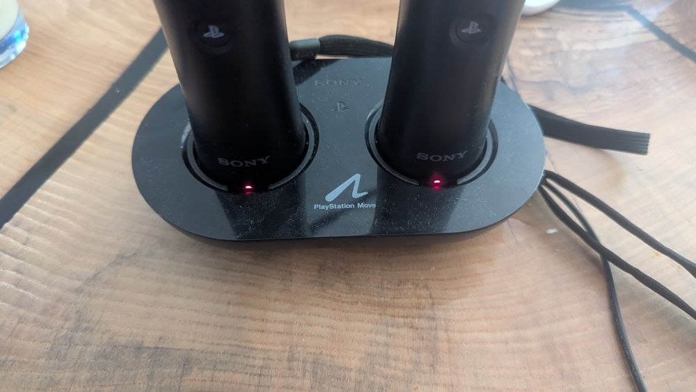 Zestaw PS VR1 (PS4 / PS5) + 2x Move + Adapter PS5 + Stacja