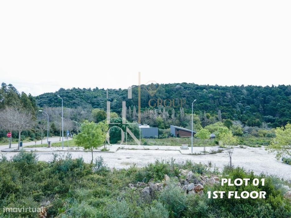 **Land Plots for Residential Construction – Sintra**