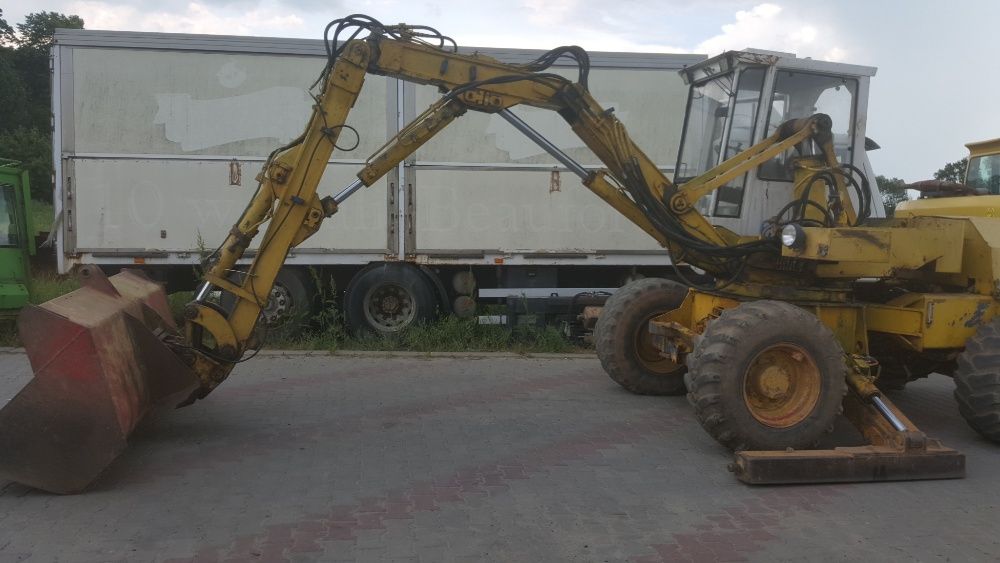 mecalac 11cxi koparko ładowarka części silnik deutz f4l913