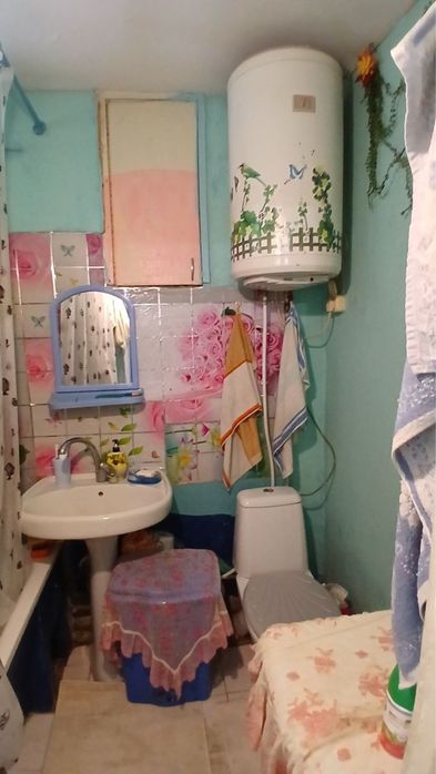 ЭКС! Продам 2 к.квартиру с большой кухней   р-н проспекта Добровольского 67 лицея! Кирпичный спецпроект! - More