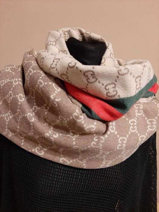 Duzy szal Gucci  kaszmir