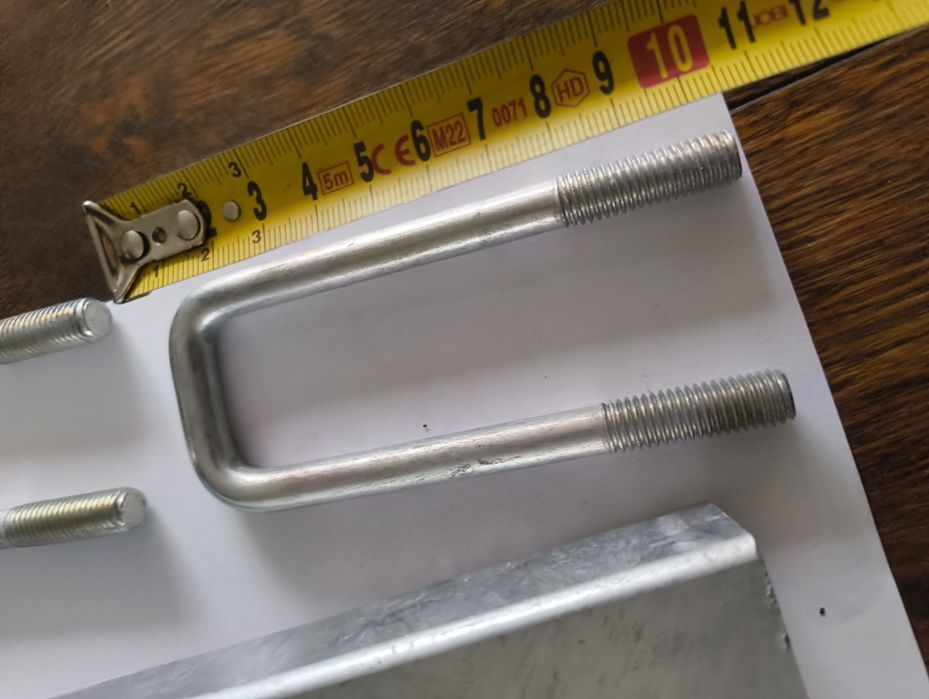 Mocowanie z rolką  podlodziową plus dwa cybanty