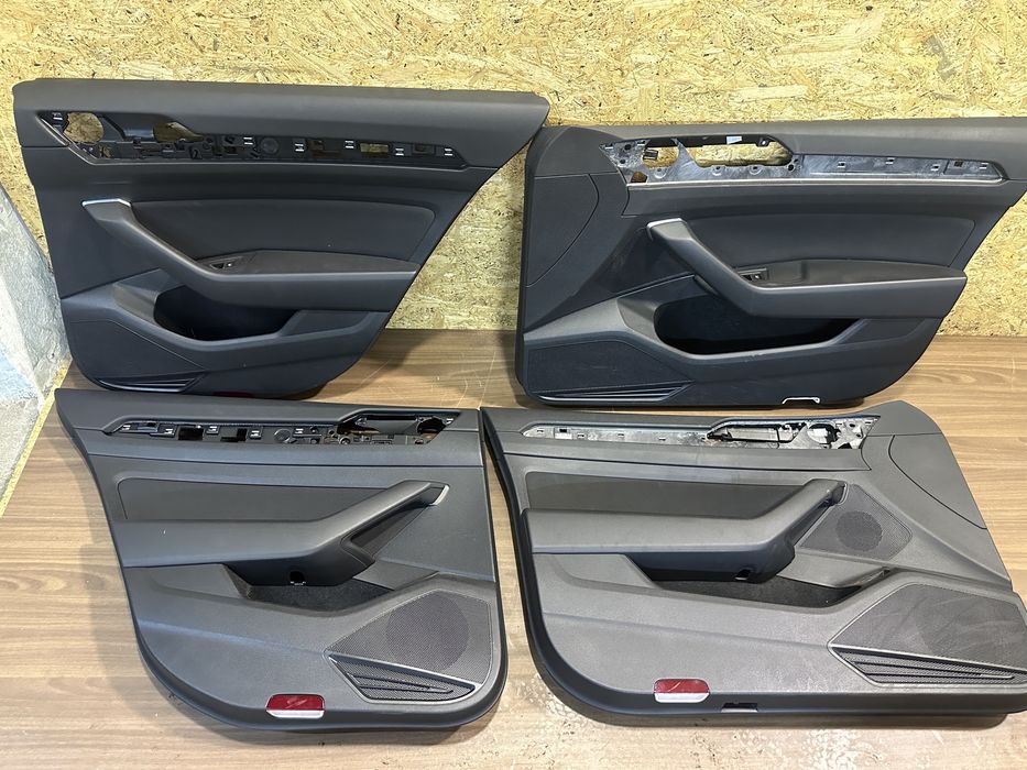 Fotele grzane boczki drzwi  Passat B8 lift GTE