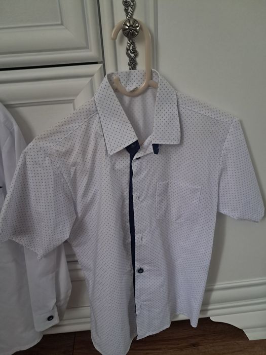 Koszule chłopięce roz.122 i128