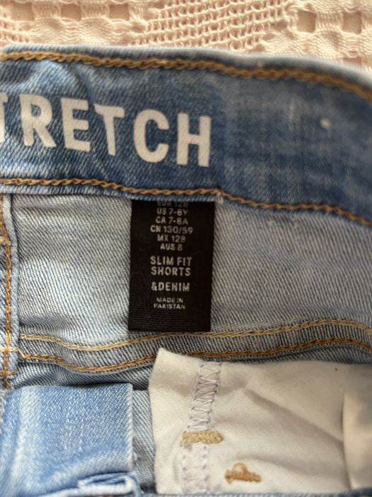 Шорти джинсові H&M на хлопчика на 7-9 років