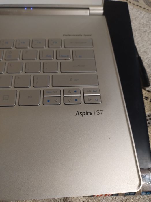 Acer Aspire S7 szklany z dotykowym ekranem bateria nowa