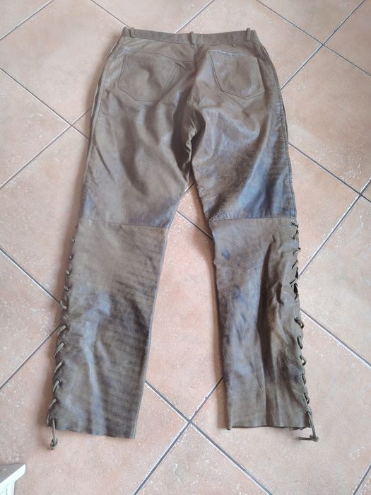Skórzane spodnie na motor