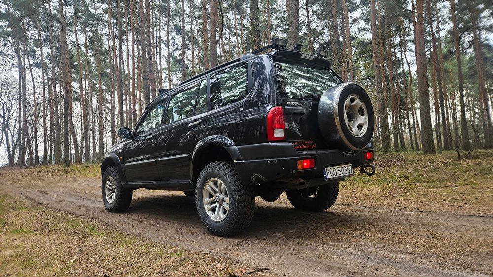 Suzuki Grand Vitara 2.7 Off Road Radzikone