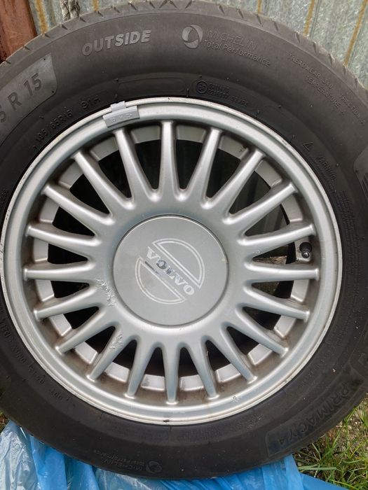 Volvo 940/960/740/760 felgi 15” Aries 5x108 et 25