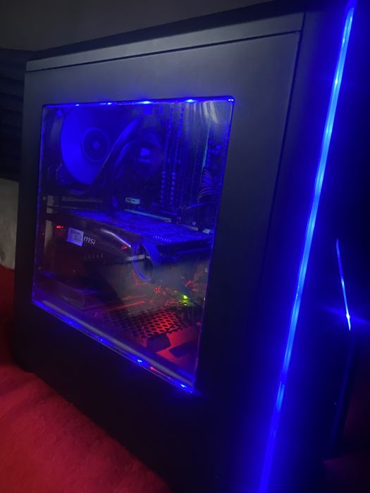 Torre gaming + teclado gaming + rato gaming