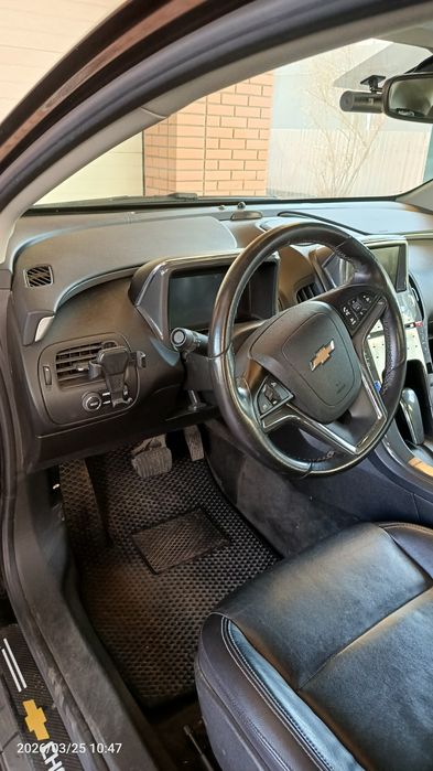 Шевроле Вольт 2015