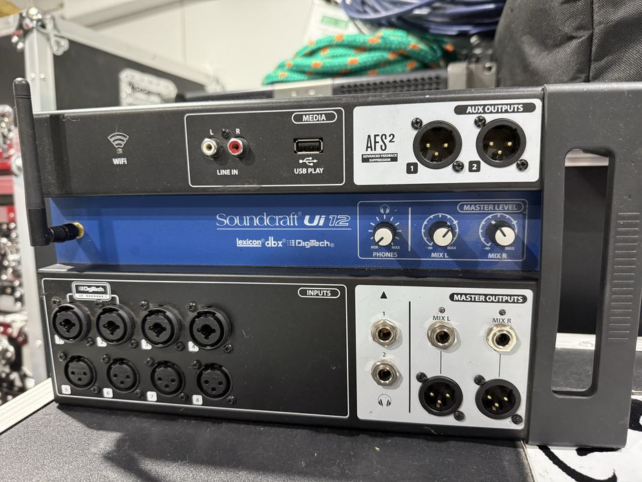 Mikser Soundcraft Ui12