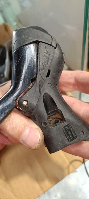 Várias manetes sem par