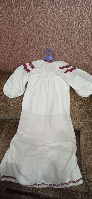 Старовинна дореволюційна українська сорочка вишиванка