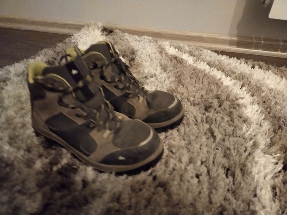 Buty zimowe quechua rozm. ,38. Wkl 24.5 cm