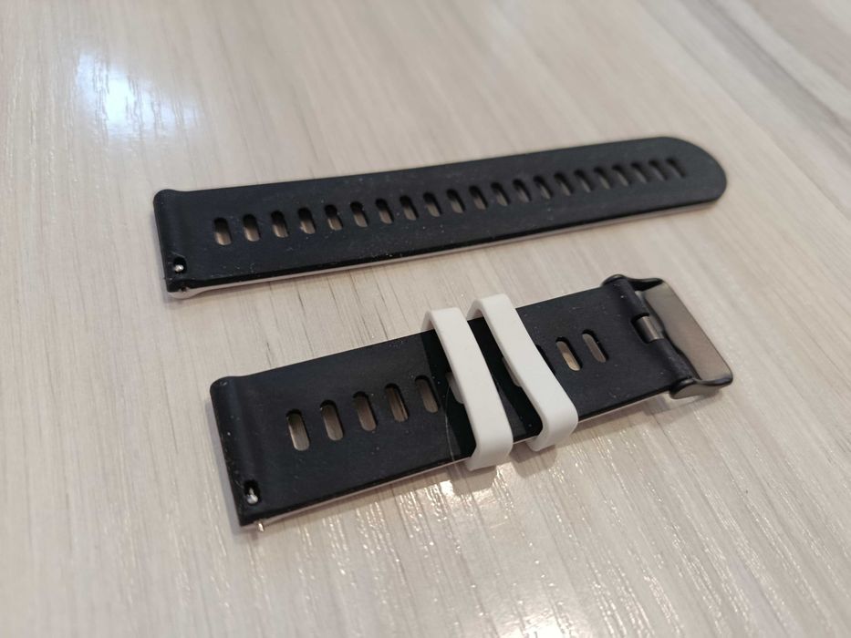 Biały pasek do zegarka 22 mm nowy silikonowy wygodny