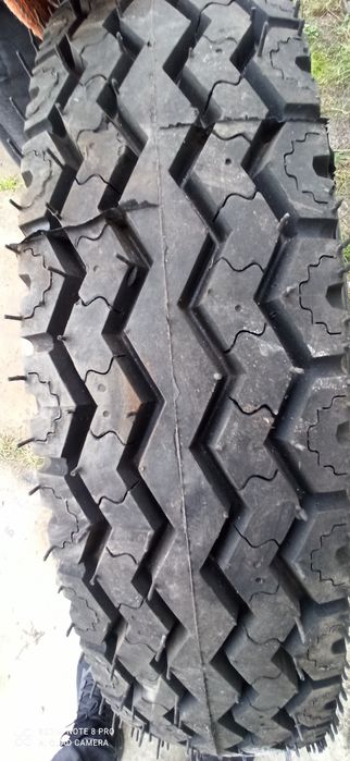 Шини вантажні 8.25r20