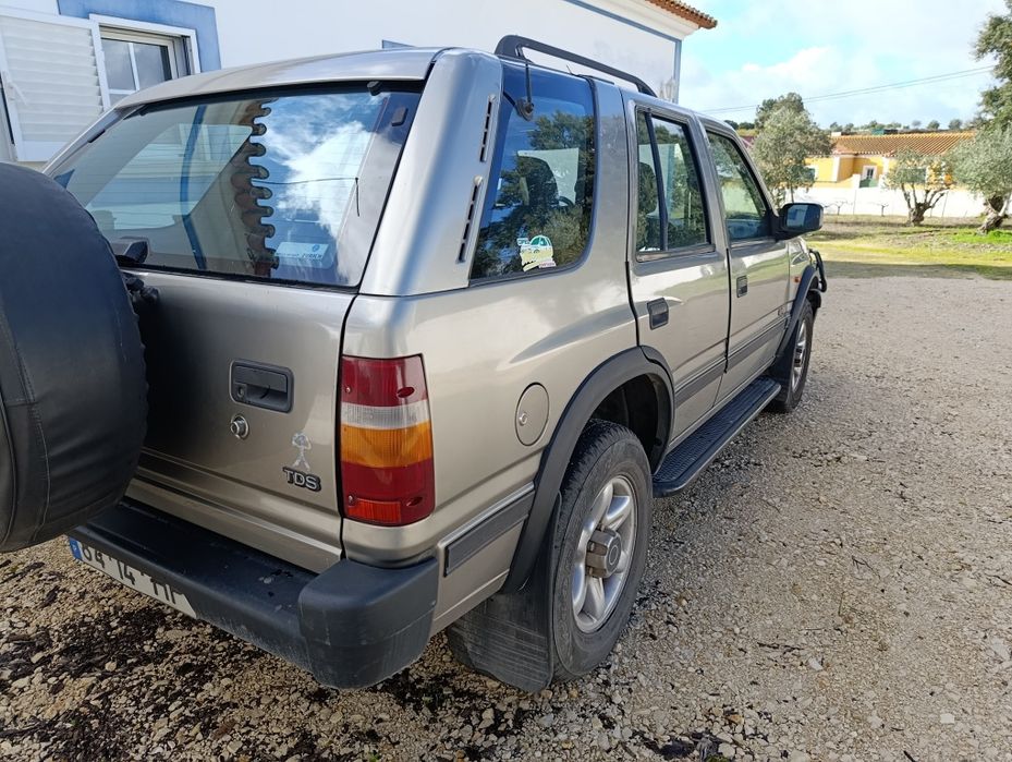 Opel Frontera 2.5 TDS / 1996 / 4x4 / 4.000 €
