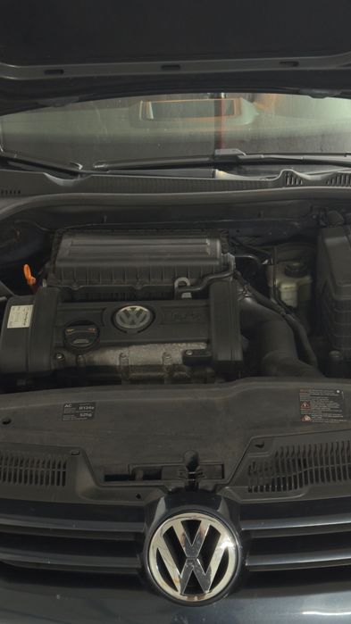 Volkswagen Golf V 1.4 Gasolina (2006) | IPO e IUC em Dia | 221.000 km