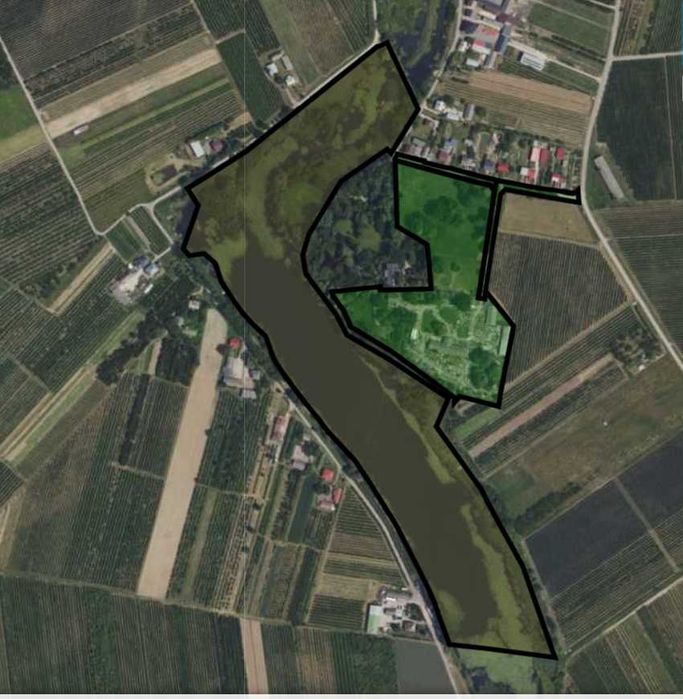 Sprzedam malowniczą nieruchomość gruntową z jeziorem