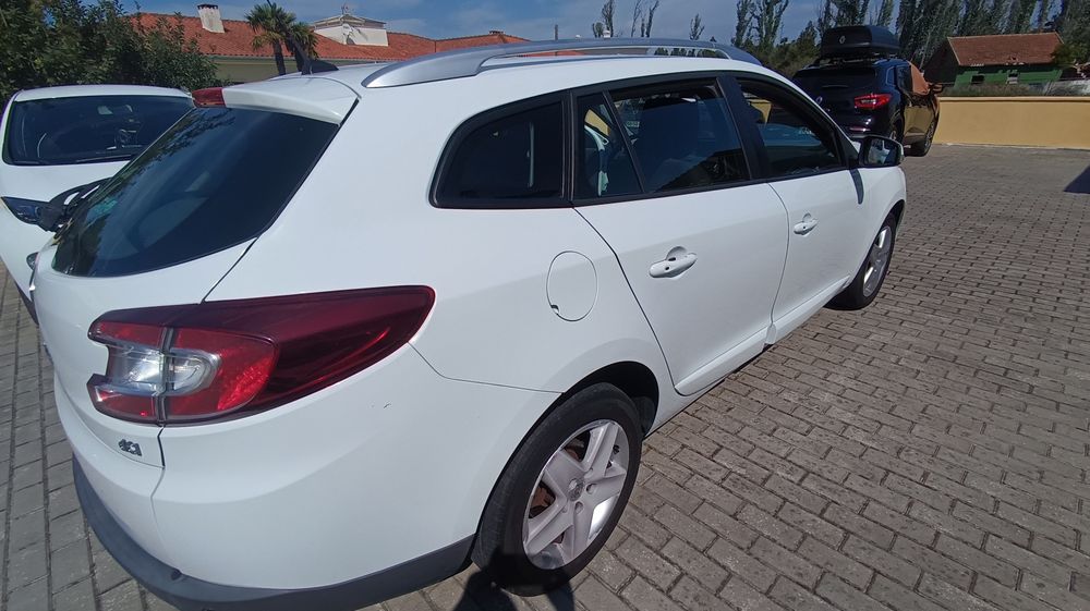 Renault Megane Sports Tourer 2014