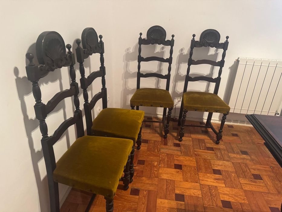 Mobilia: conjunto de móveis de sala e quarto