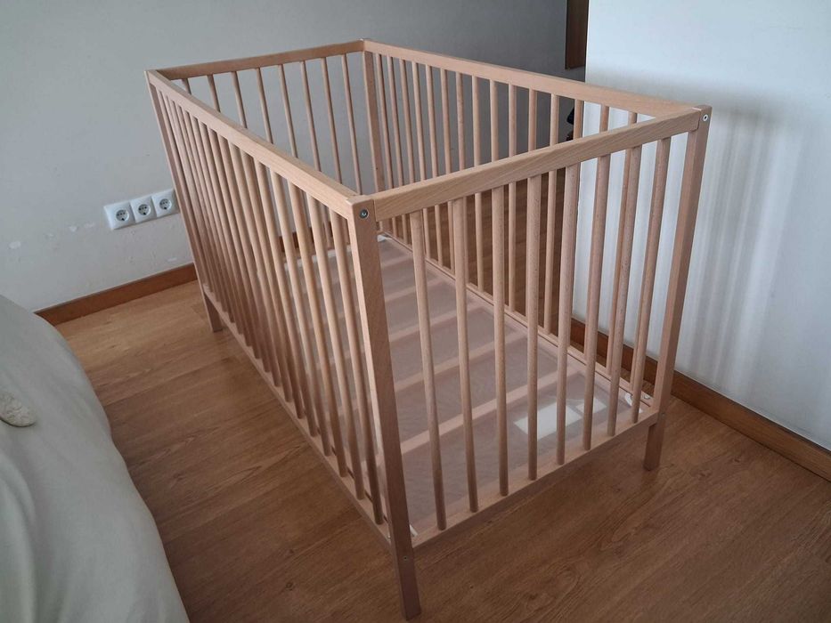 Berço para bebé - como novo