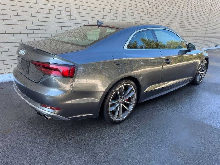 Audi S5      2019