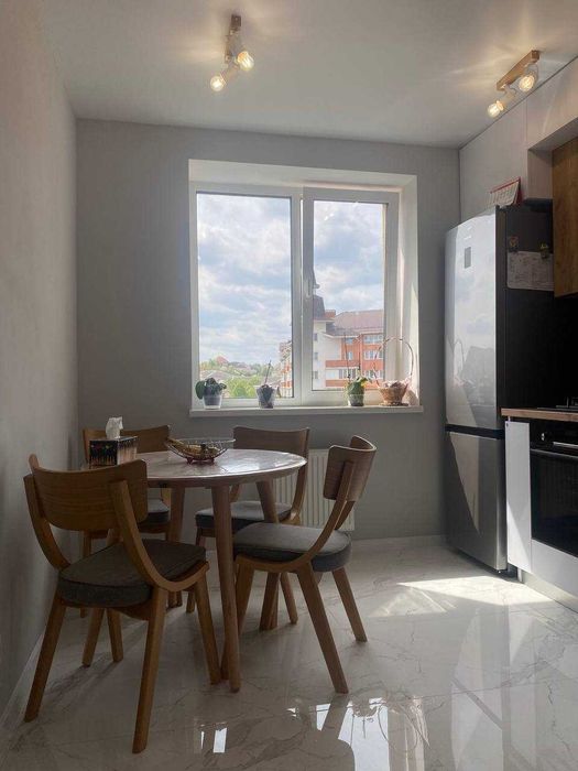 Без комиссии. Хотов. Ул.Партизанская 1-Б, продажа квартиры.