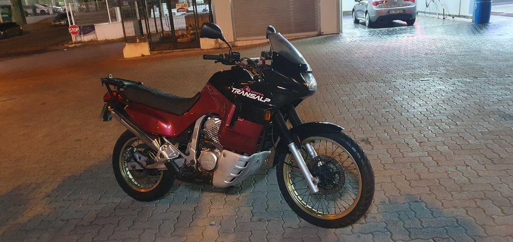 Vende-se Honda Transalp