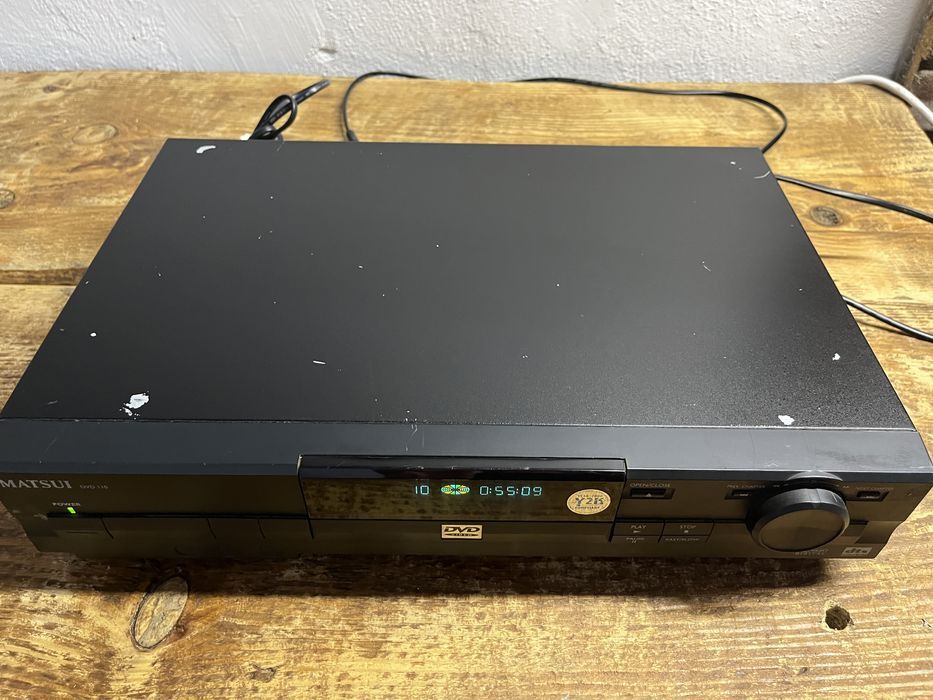 Odtwarzacz DVD Matsui 110