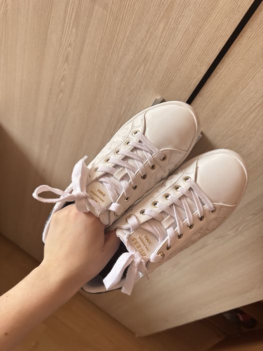 Кросівки guess, оригінал