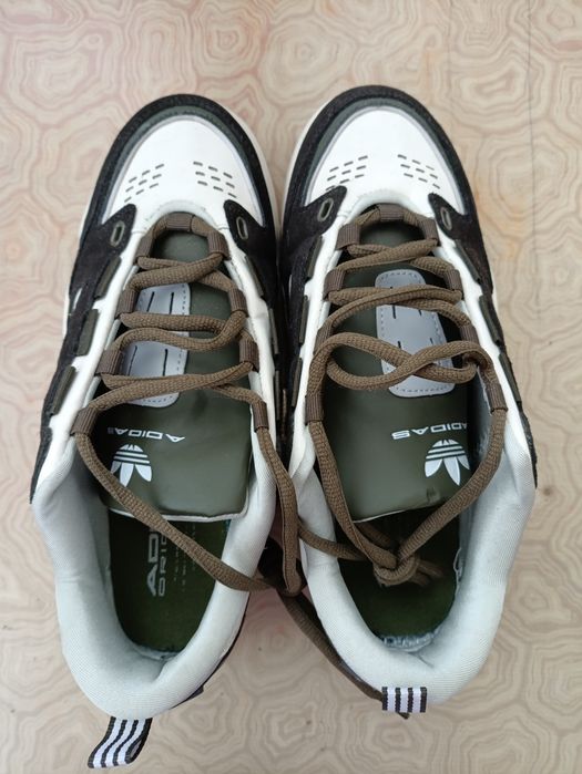 Кросівки Adidas Adi2000