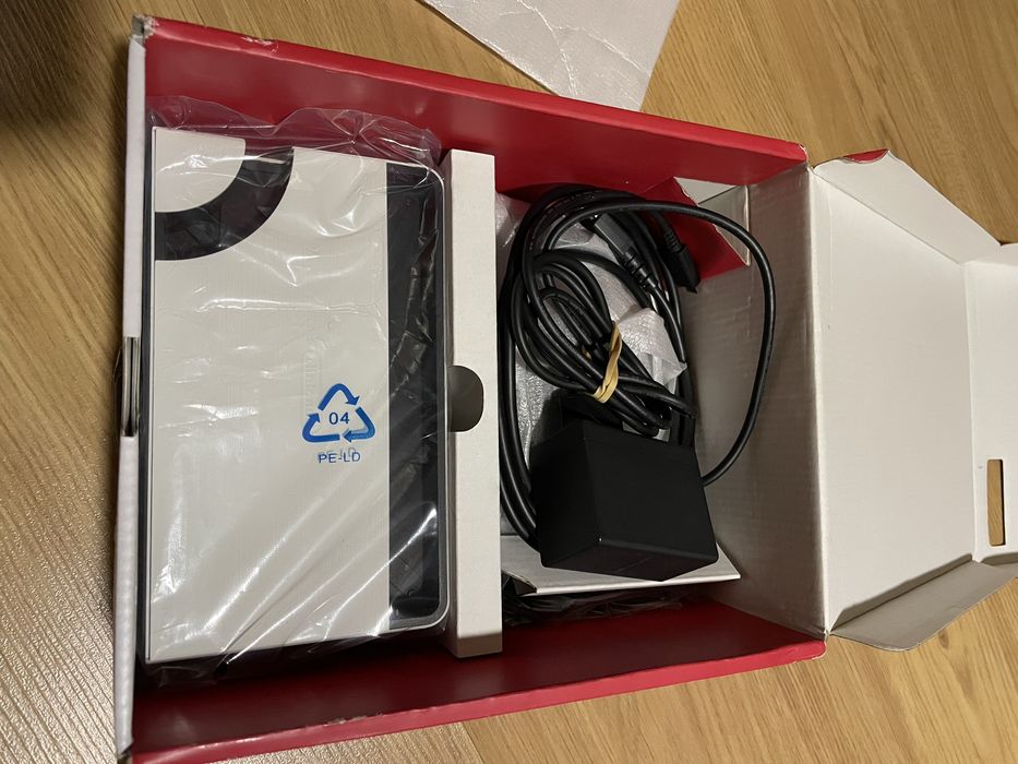 Vendo consola Nintendo Switch OLED 64Gb