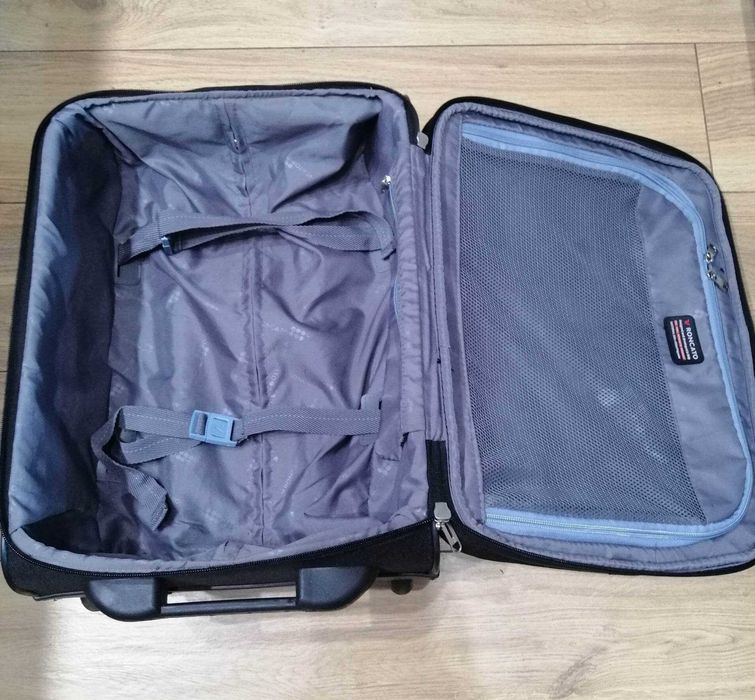 Zestaw 3 walizek: kabinowa, kuferek i kosmetyczka Ronacor. NOWE!