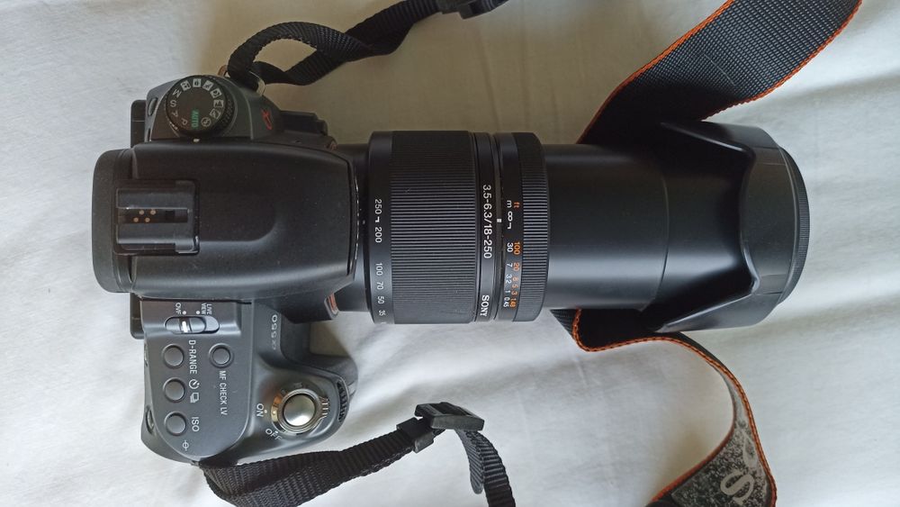 Câmera Sony DSLR A550l