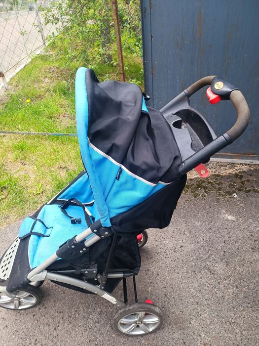Візок прогулочний у гарному стані