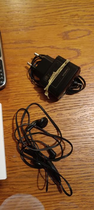 Telefon komórkowy Nokia C2-01