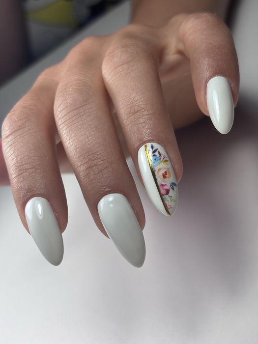 Paznokcie hybrydowe żelowe