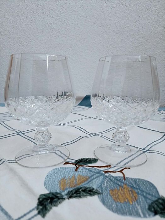 Conjunto Cristal D'Arques438923606812282881