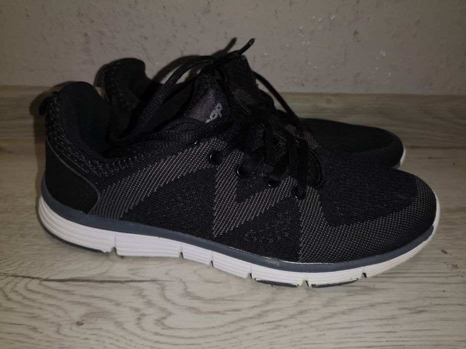 Buty loop r 39 .
