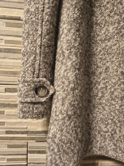 Płaszcz wełniany zimowy z kieszeniami elegancki