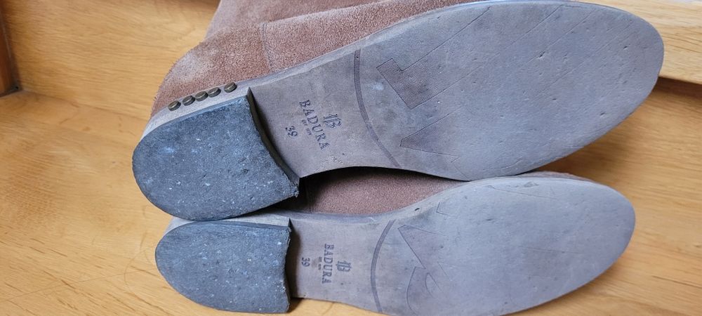 Zamszowe botki  Badura