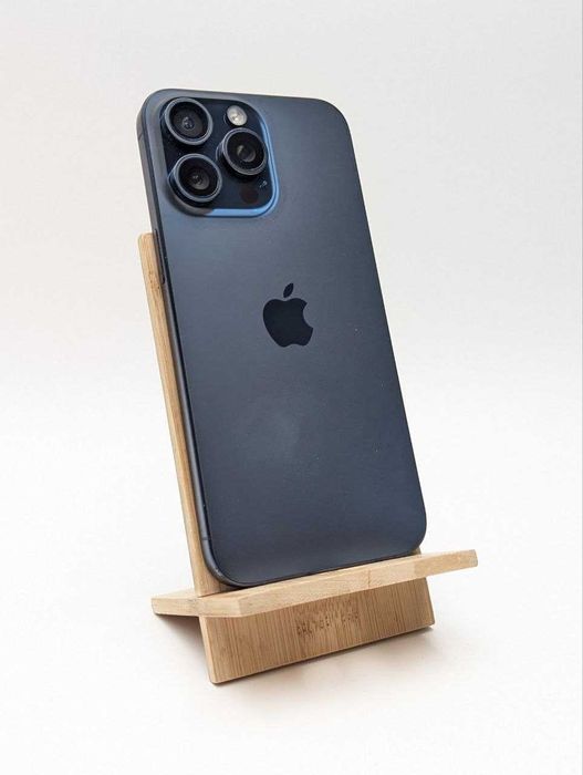 Apple iPhone 15 Pro Max 512GB Niebieski