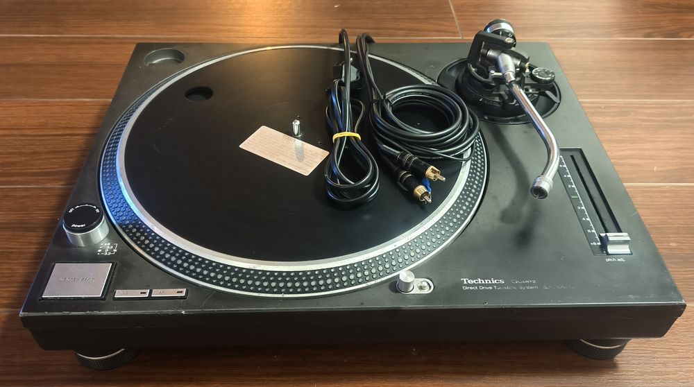 Gramofony Technics SL 1210 MK2 i Stanton STR8 150 MK1