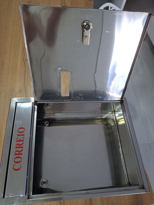 Vendo caixa correio Inox
