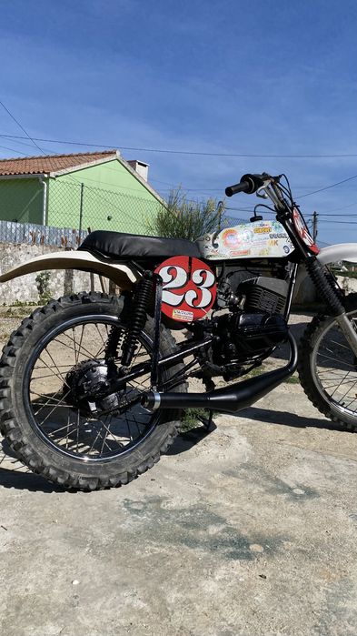 Yamaha rx 125cc em bom estado.