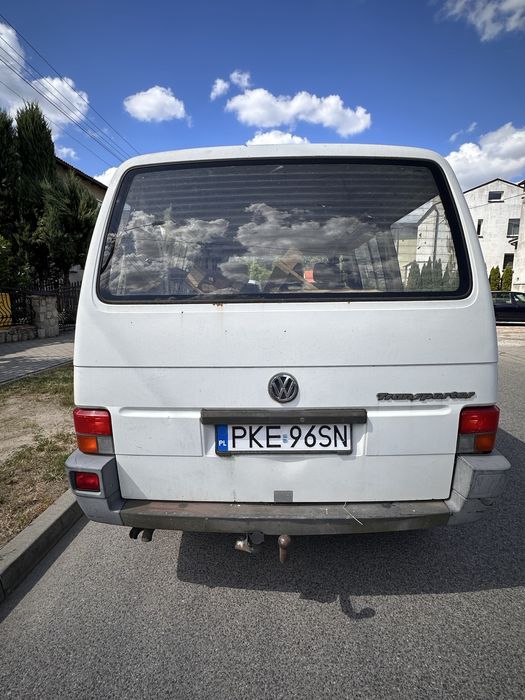 Volkswagen Transporter T4 1.9 D | 1996 | 3-osobowy | Hak | Przegląd do 08.05.2027